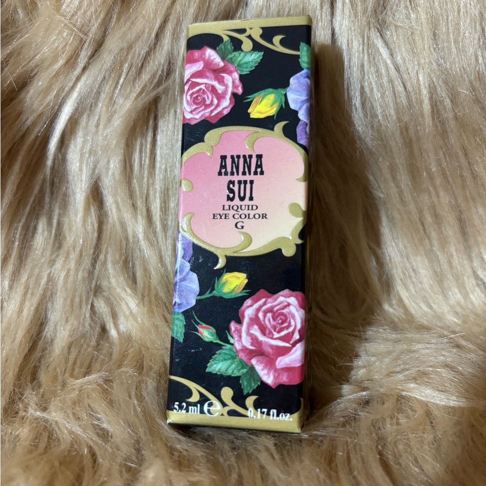 ANNA SUI | Liquid Eye Shadow (blue)